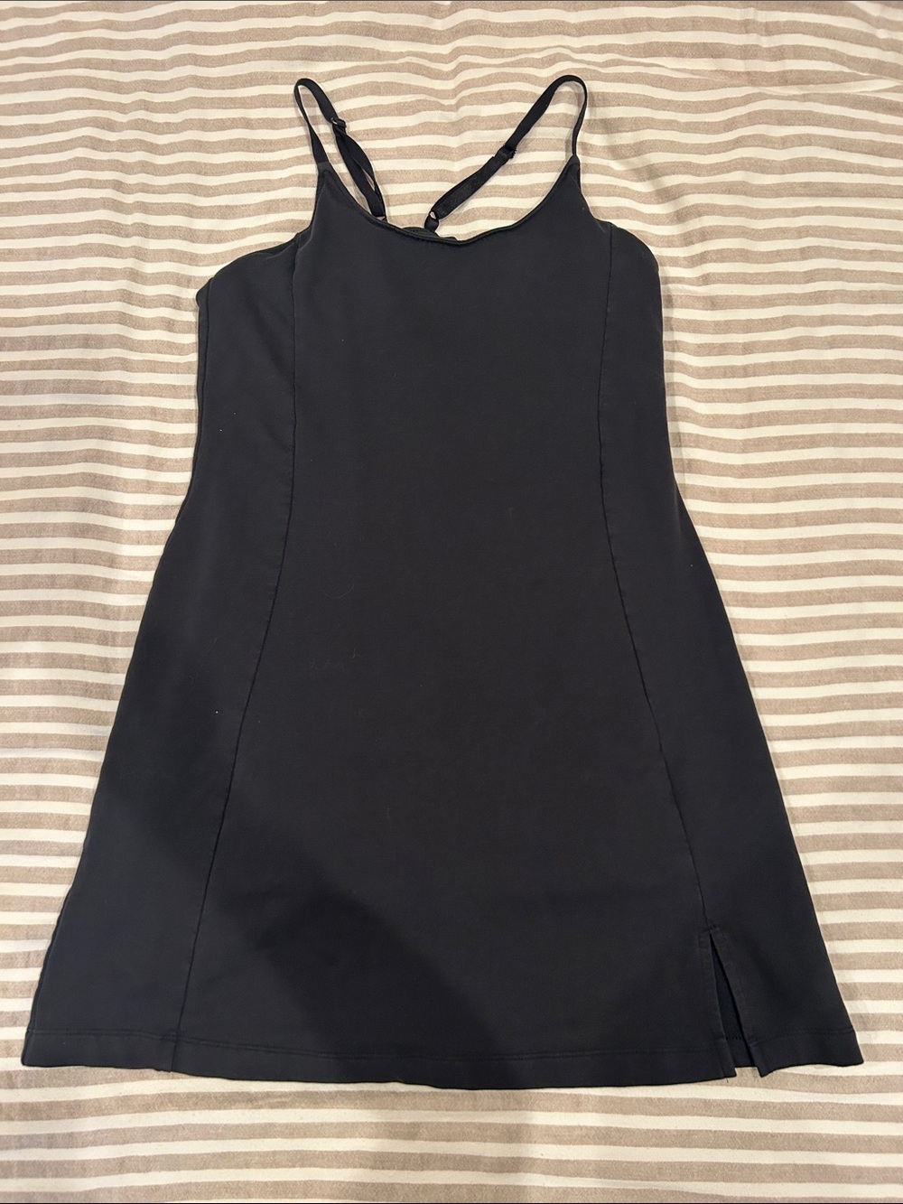 Pact women’s athletic dress size small
